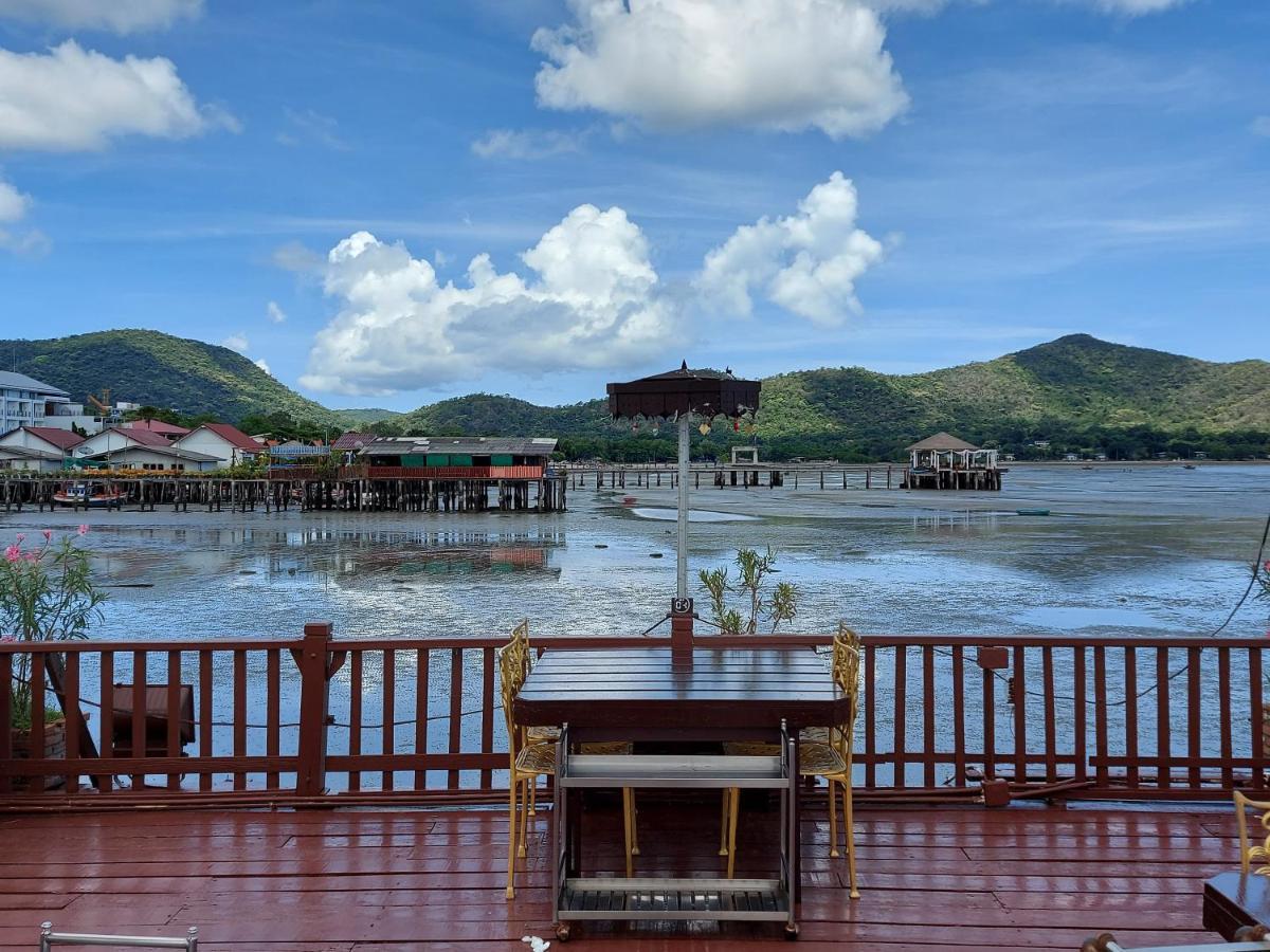 Ruan Talay Bangsaray Hotel Chonburi Exterior foto