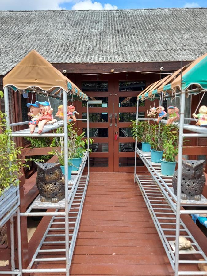 Ruan Talay Bangsaray Hotel Chonburi Exterior foto